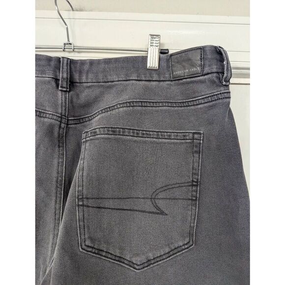 American Eagle Curvy Mom Jeans 18 gray black wash high rise straight leg NWTs - Picture 4 of 9